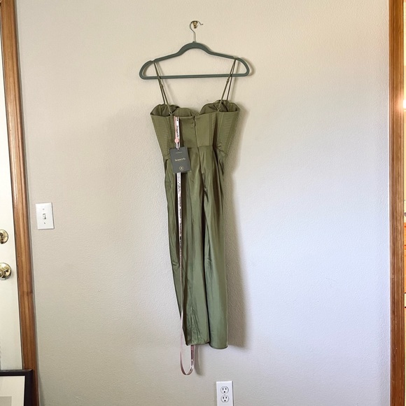 “House of CB” Myrna Midi Corset Dress - Picture 5 of 9